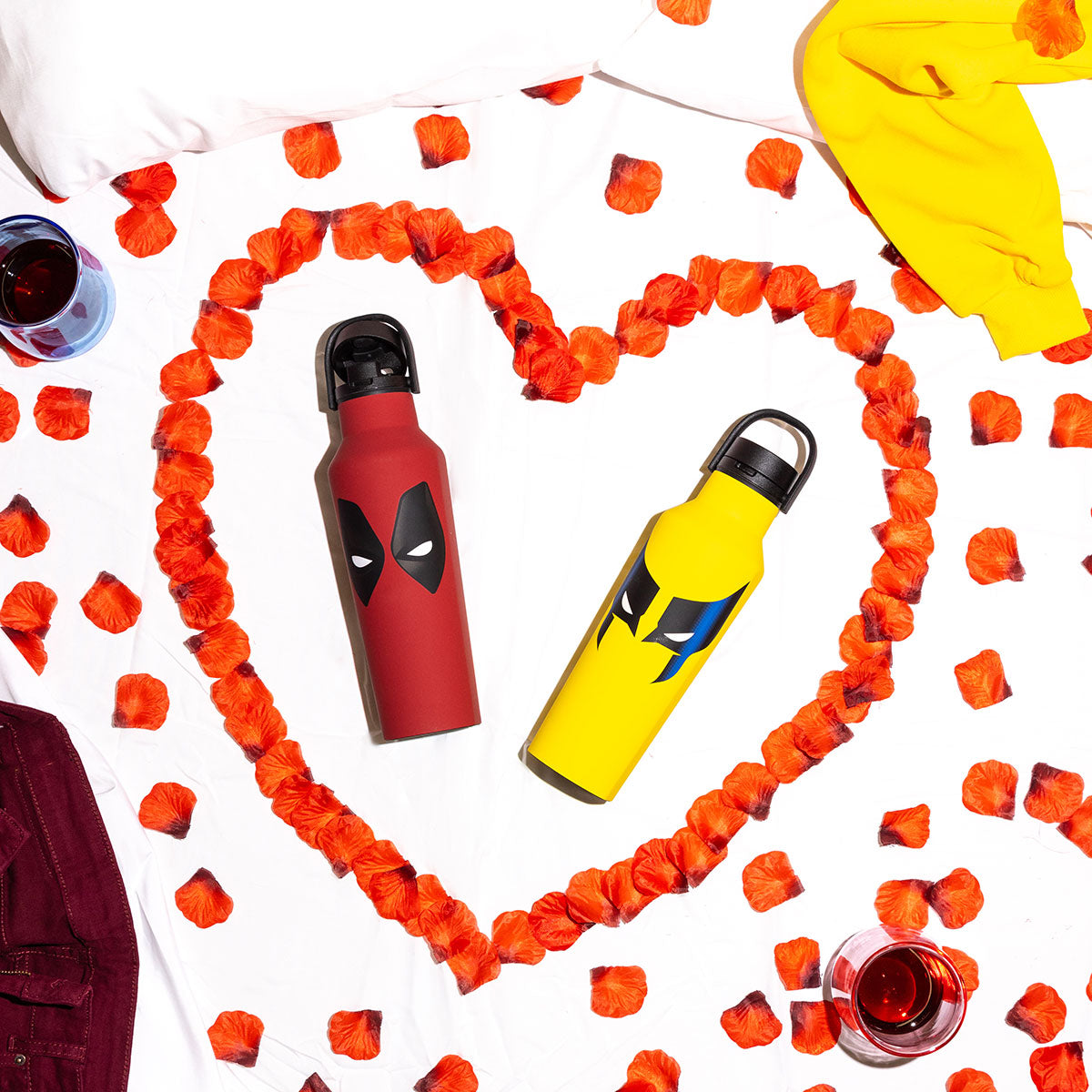 deadpool-and-wolverine-drinkware-m3 a7afce7e71cf--DeadpoolWolverine-PDPLifestyle2.jpg