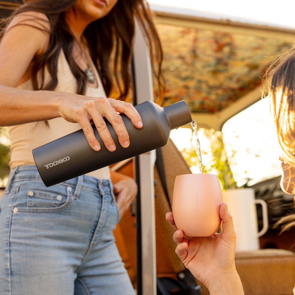 vinnebago-f5 e9a21e7fb71f--Vinnebago-lifestyle.png